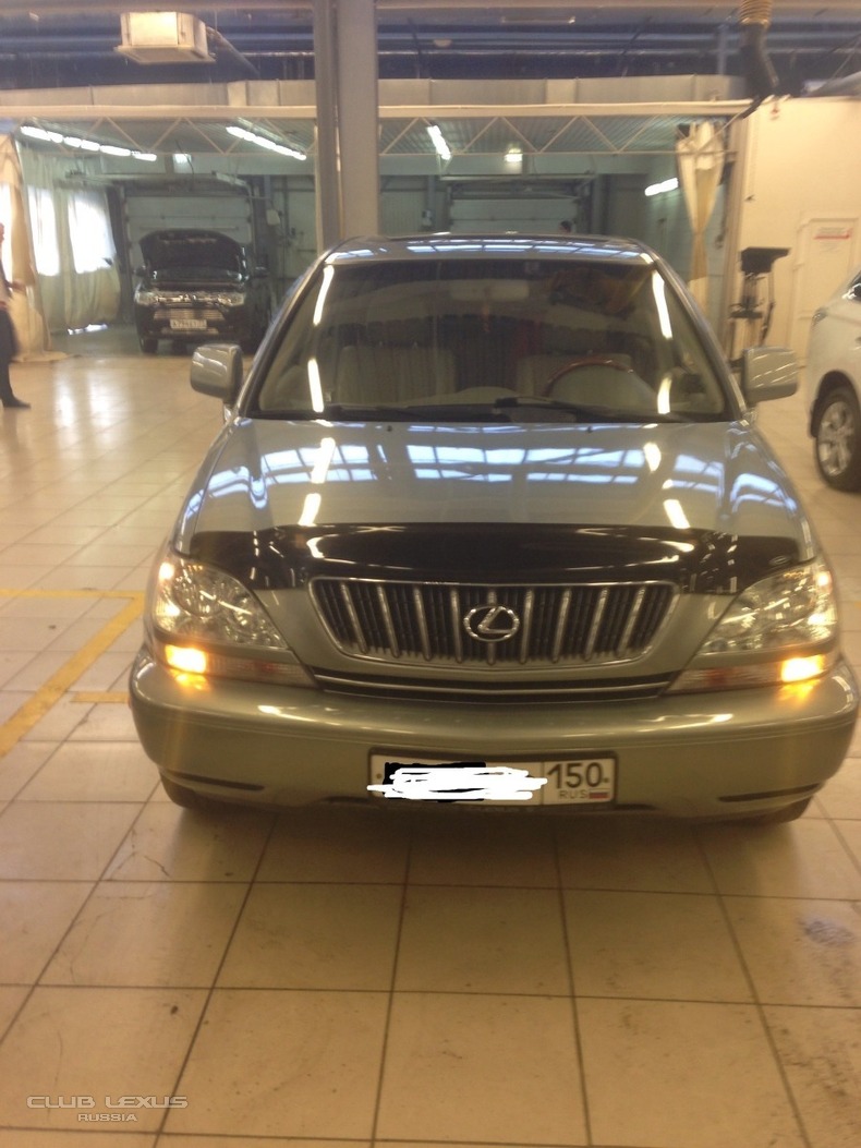 Lexus rx 300 2001 .