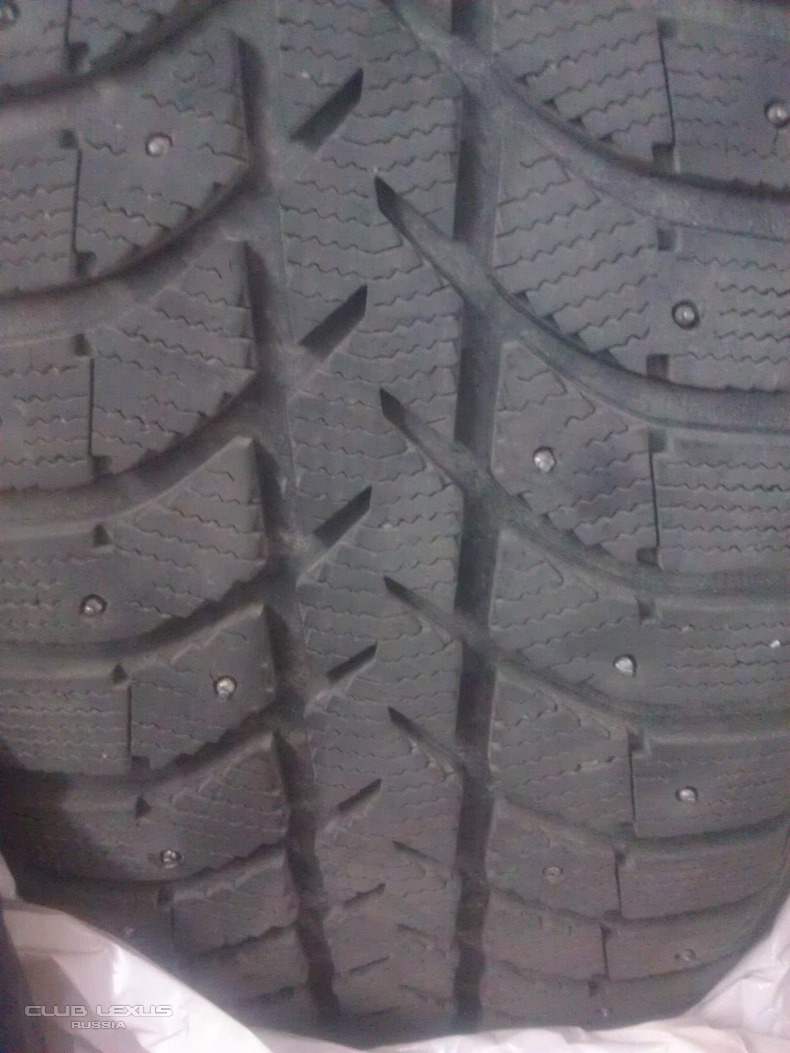    4 .  BRIDGESTONE ICE  CRUISER 235/55 R18