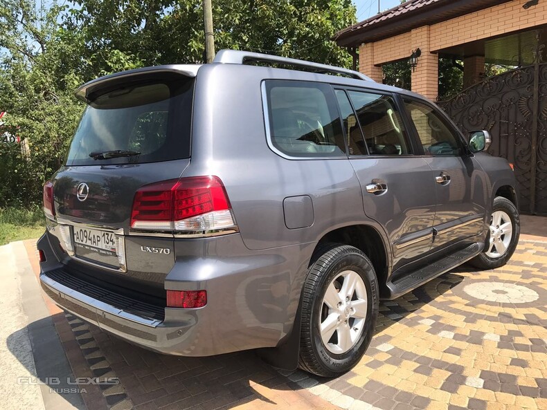  Lexus LX  570-14 