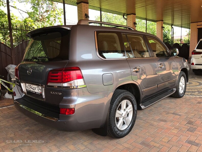  Lexus LX  570-14 