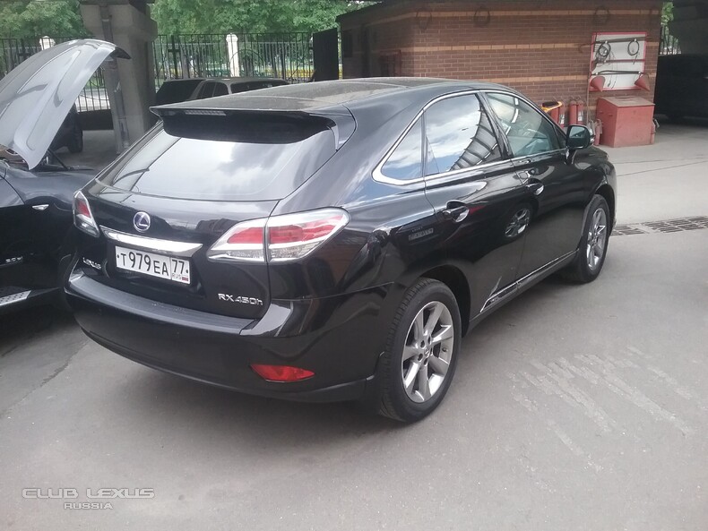 Lexus RX 450H 2013 30800  2435000 