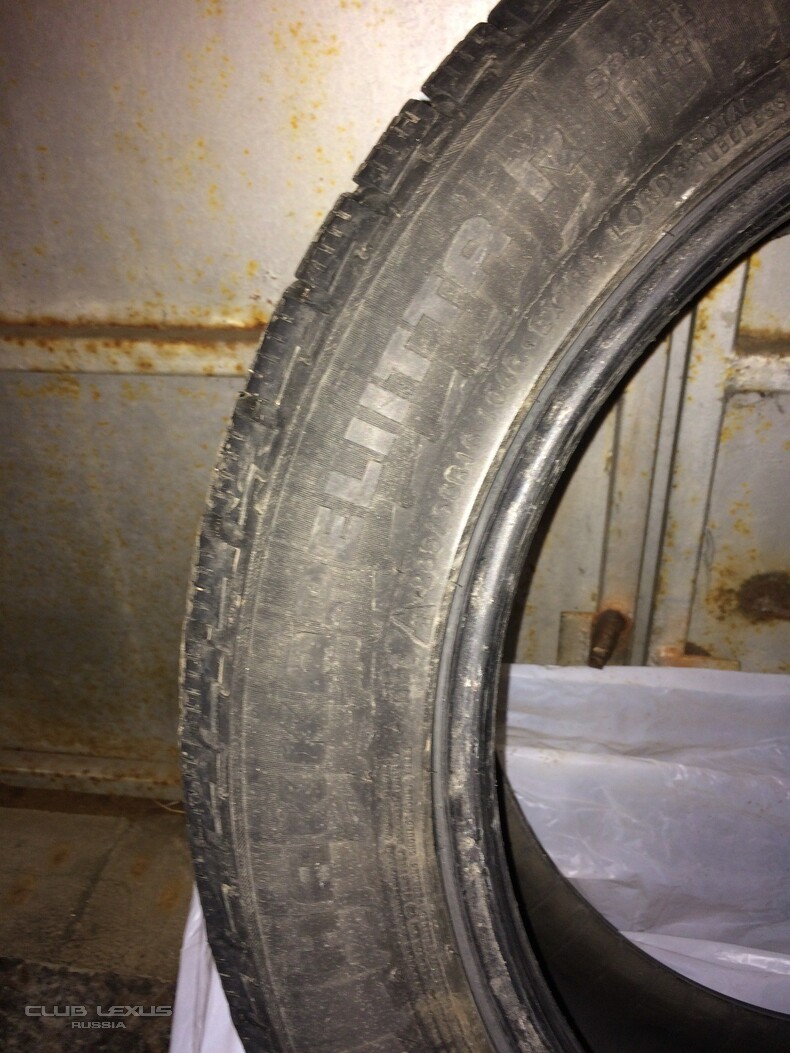 Nokian Hakkapeliitta R 235/55 R18