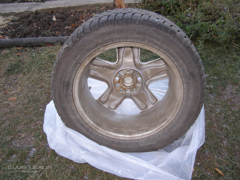   nokian hakapelita 5    235/55/18 4 