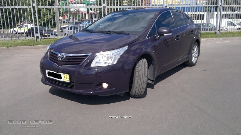  oyota Avensis 2.0  2009.    