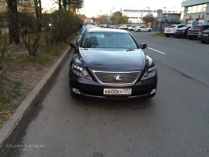 . Lexus ls600hl