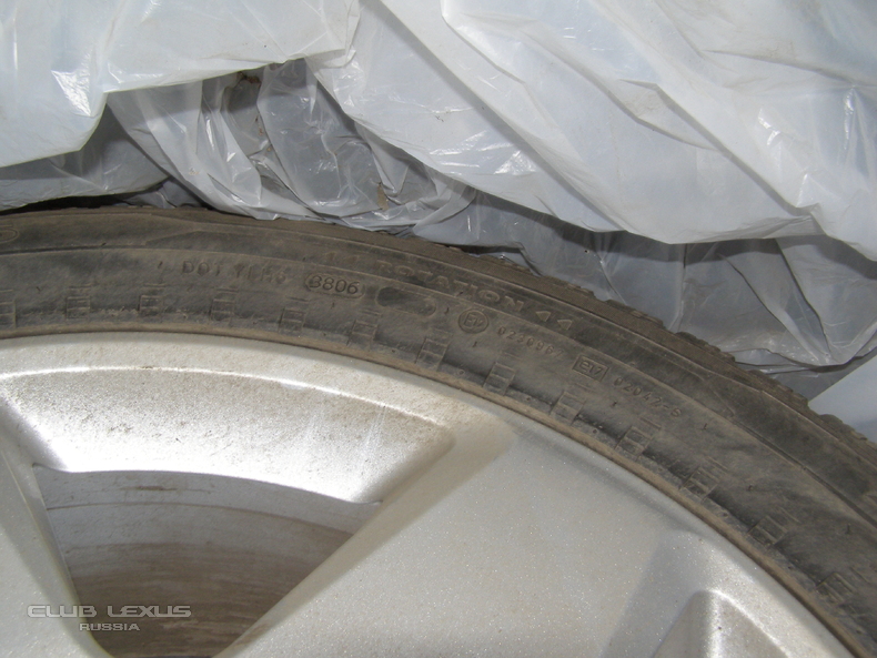   nokian hakapelita 5    235/55/18 4 