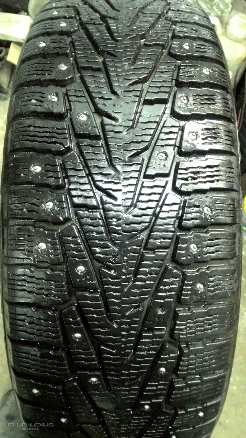 !   NOKIAN HAKKAPELIITTA 7 SUV 235/60R18