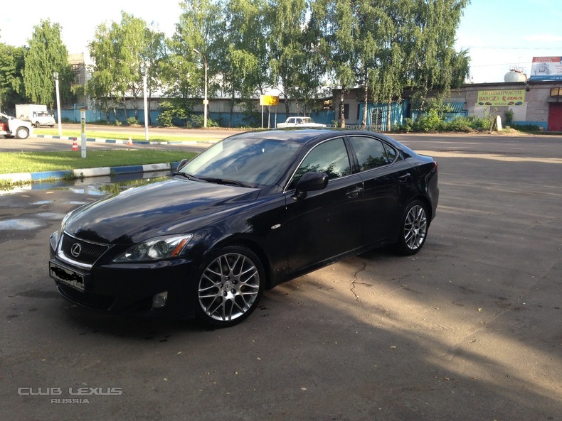  Lexus IS250 2008.