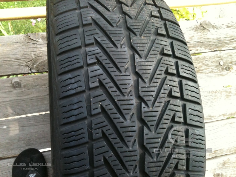   Vredestein Nord-Trac Xtreme 225/45R17