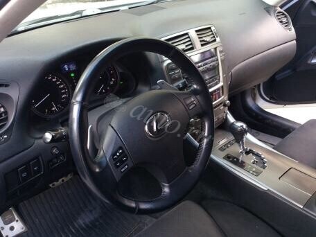  Lexus IS 250 -