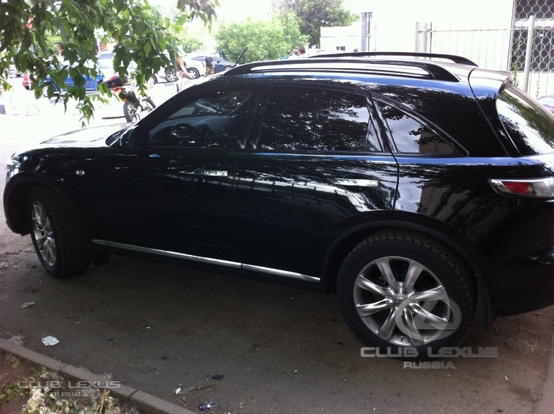    Infiniti FX 35  2007