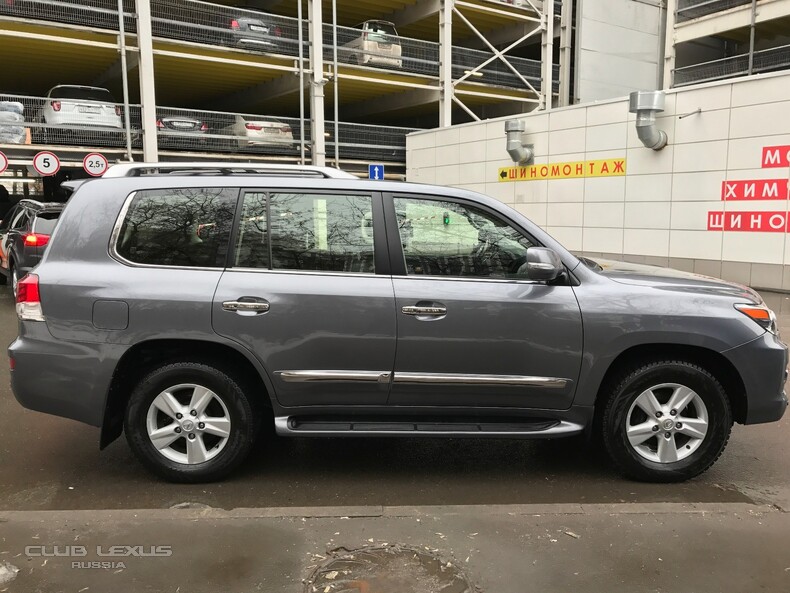 Lexus LX 570 2012 56000 