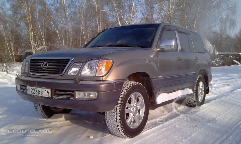   Lexus LX 470