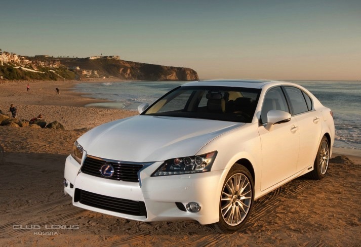  R18  F SPORT  Lexus GS (2012)