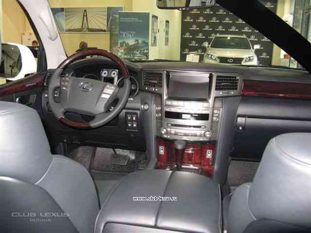  LX 570 LUXURY 2011 ..  . 3700000 .