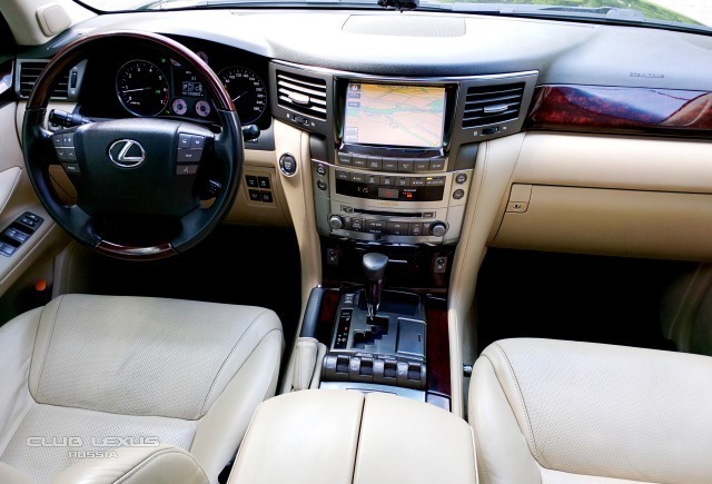  Lexus LX570 2009 ..