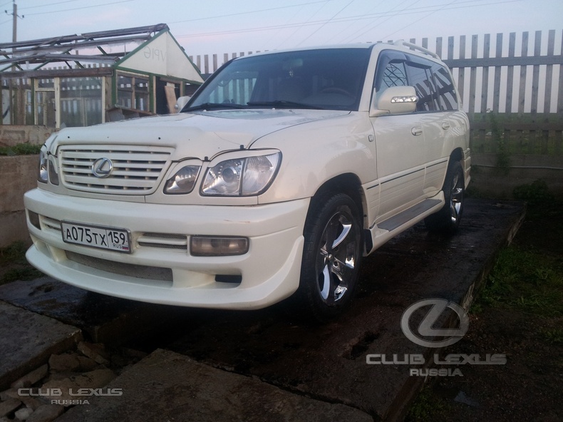   Lexus LX 470