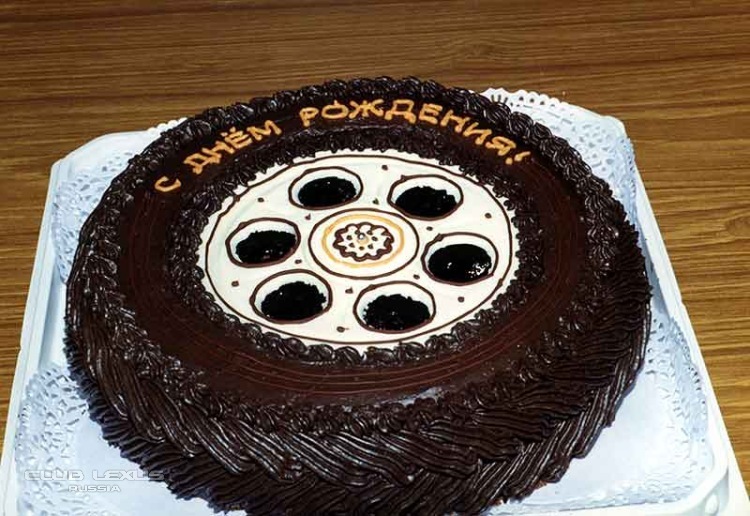 Инструмент красивее торты газопровод. Кремовый торт для мужчины. Украсить торт для мужчины на день рождения. Украшение торта для мужчины на день рождения. Кремовый торт для мужчины на день рождения.