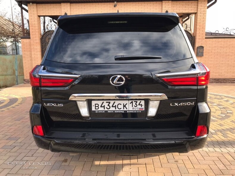  Lexus LX450d 16 