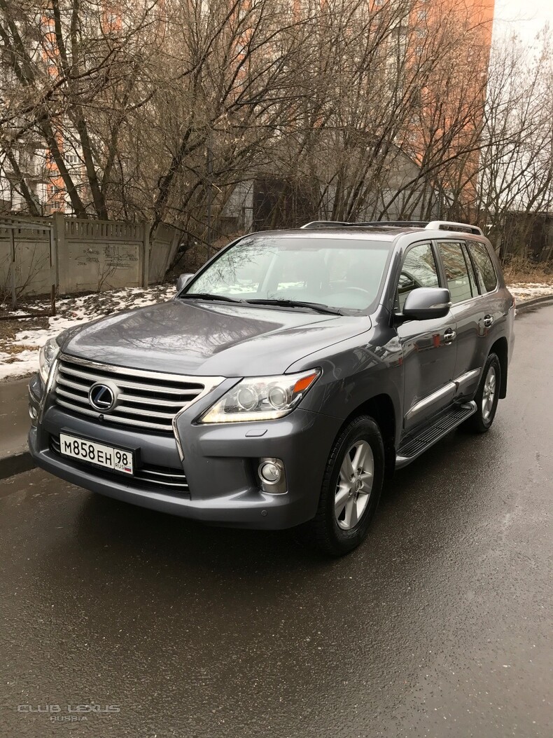 Lexus LX 570 2012 56000 