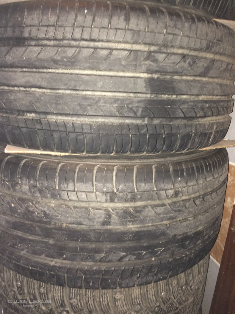   225 245/45 r17 Yokohama AVS Decibel V550