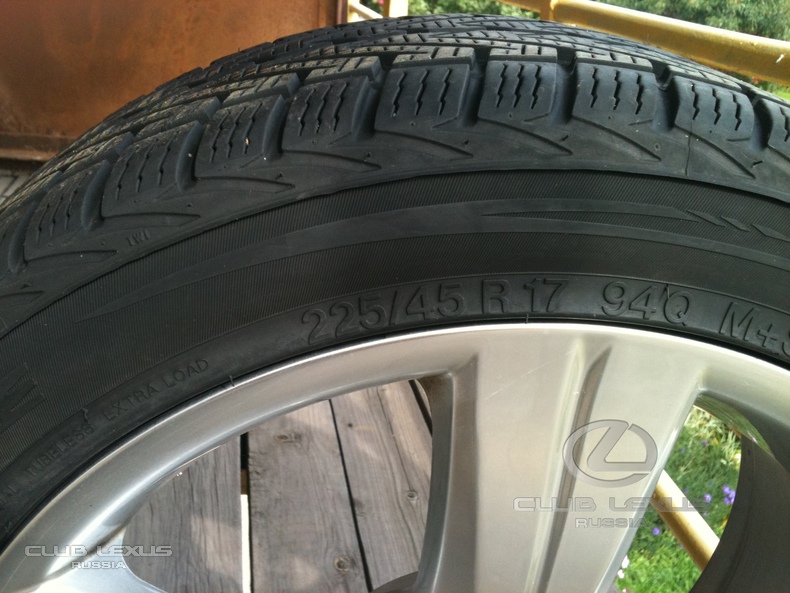   Vredestein Nord-Trac Xtreme 225/45R17