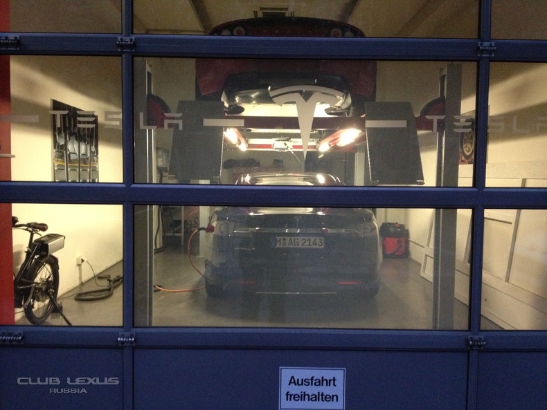 Tesla-motors