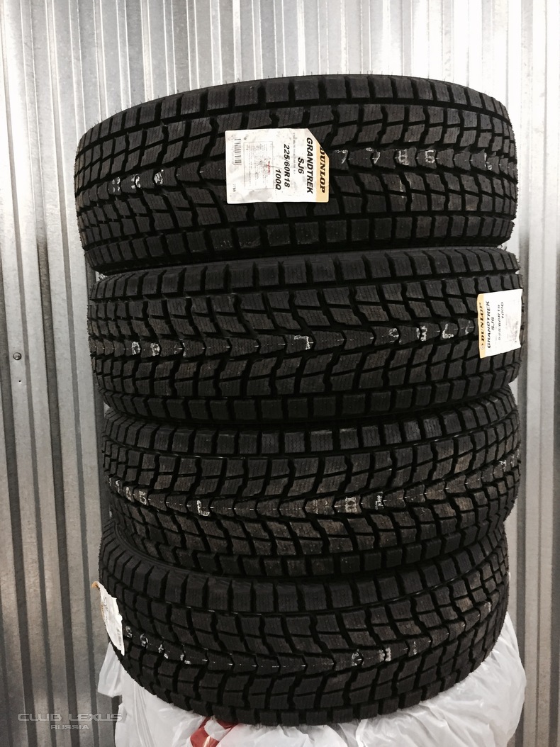 Dunlop Grandtrek SJ6 225/60/18   NX 4 .  