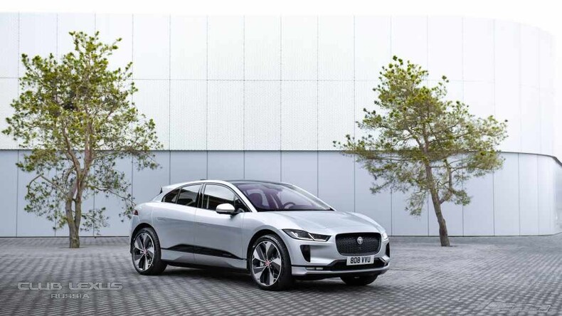 Jaguar поставит электротакси с беспроводной зарядкой