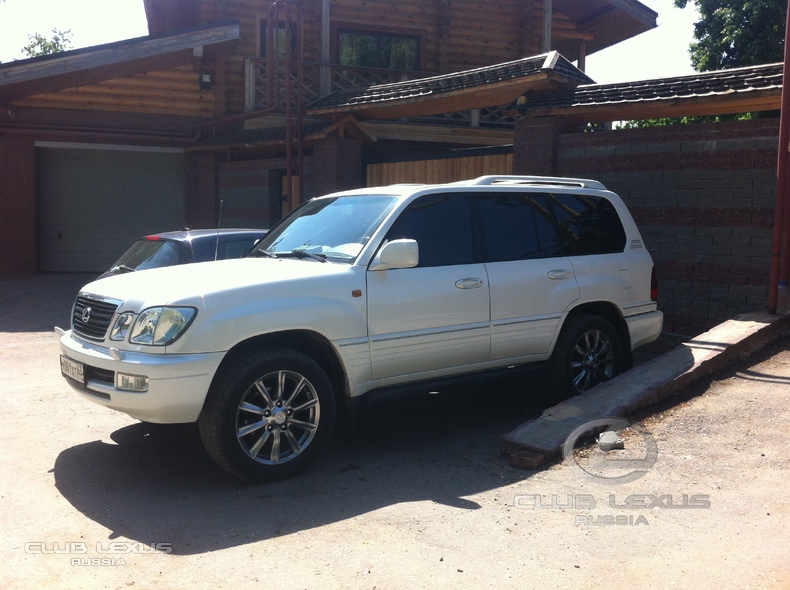  Lexus LX470 2003