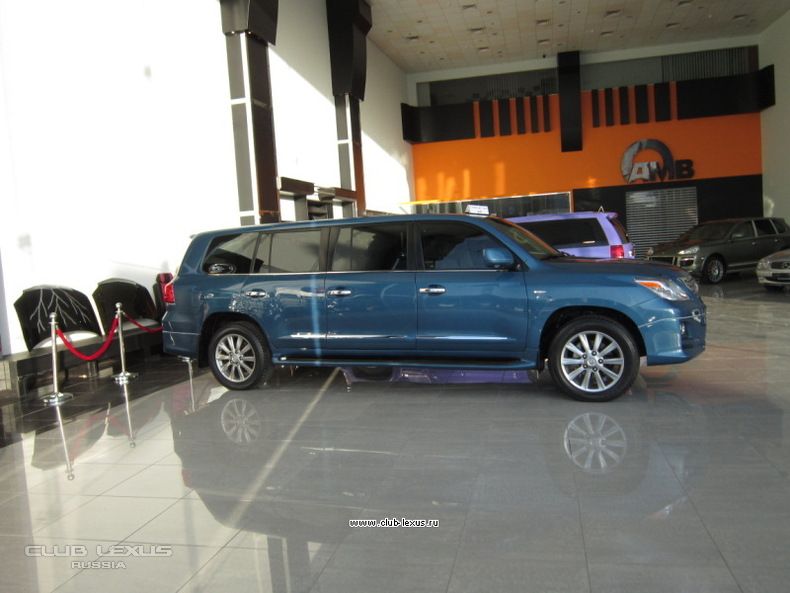 ������ LX 570