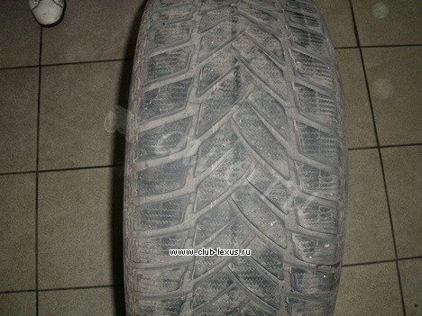  245/45R19 /