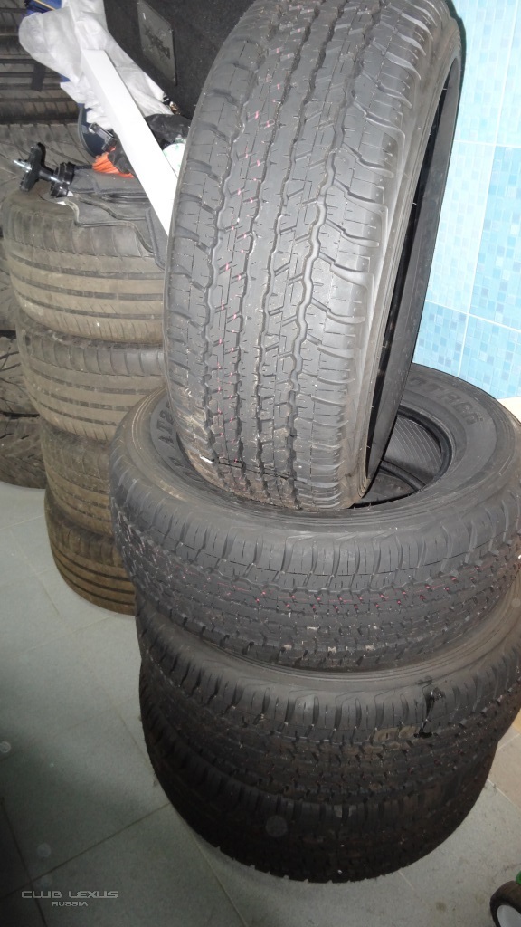 Dunlop AT 22 285/60 18 