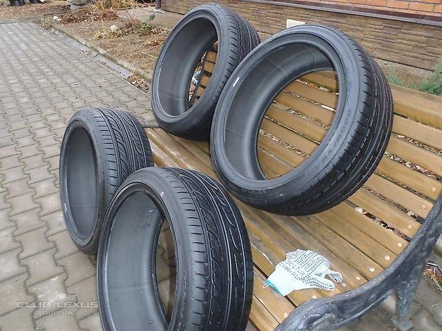   225/40R19