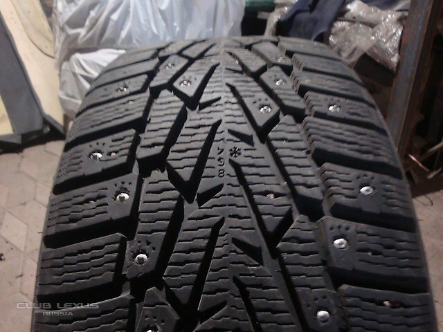 Nokian Hakkapeliitta 7 215/50 r 17