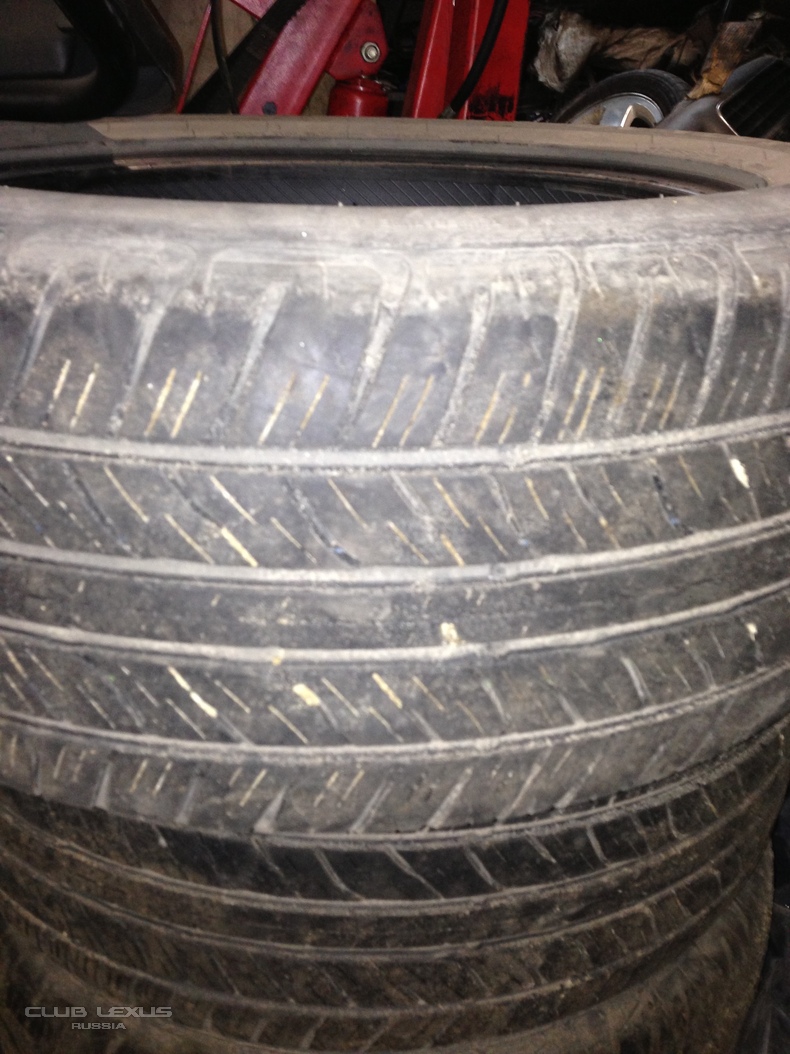   DUNLOP 285/50R20 112  