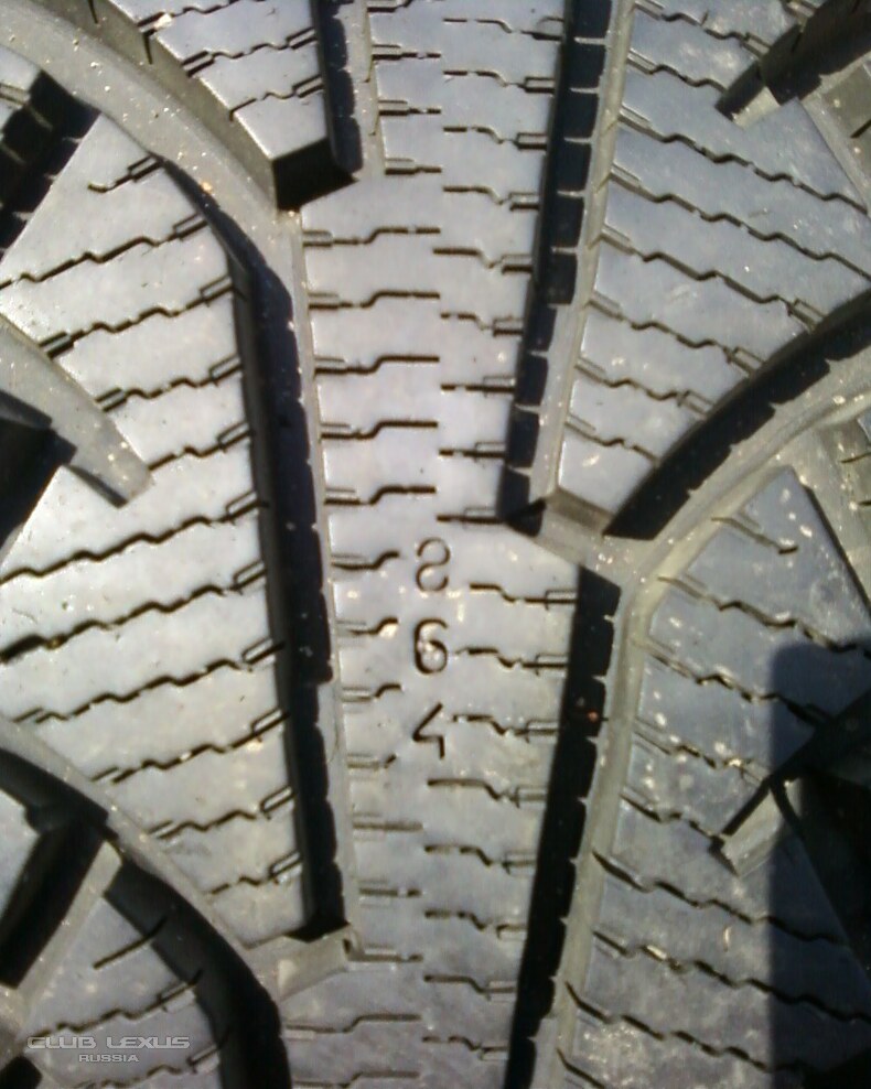 R18  Nokian HKPL-5 225/55