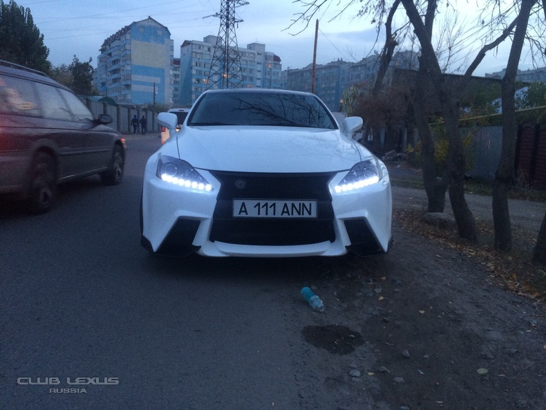  lexus is 250 III  II  f sport