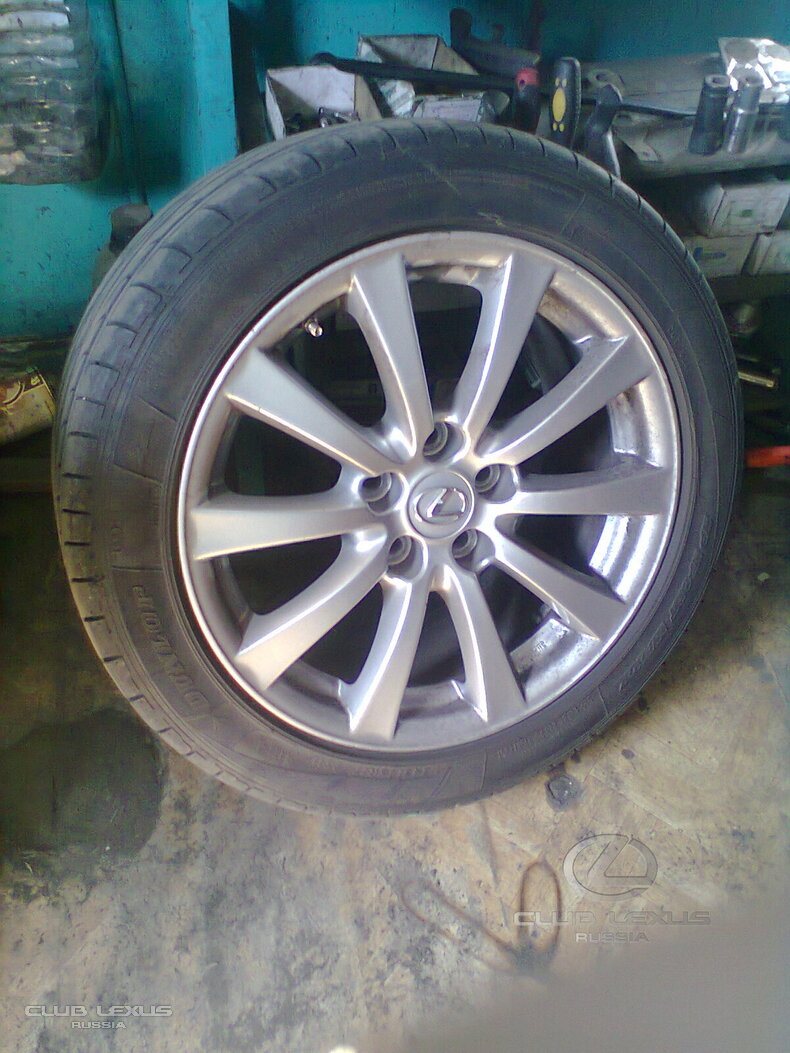    R17 Lexus IS250 + 