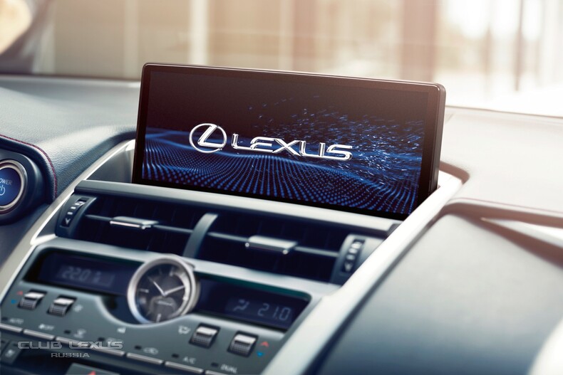  Lexus NX   