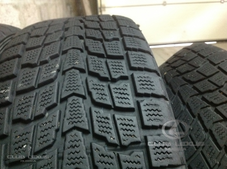    Dunlop Graundtrek 235/55 R 18