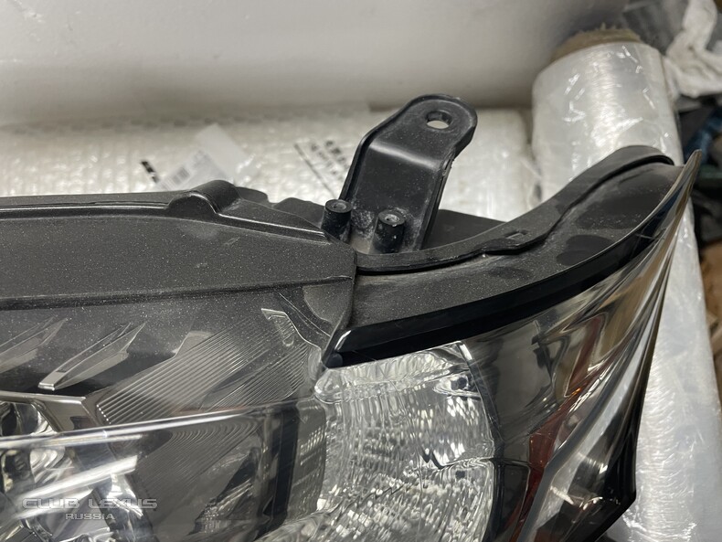    Lexus RX 270 350 450H 2009-2012