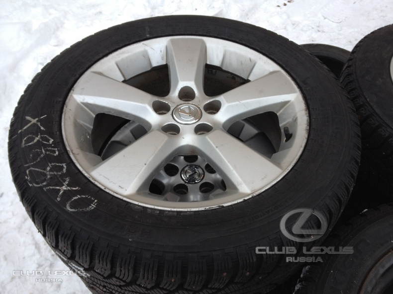 []  R18  Lexus RX II    Nokian