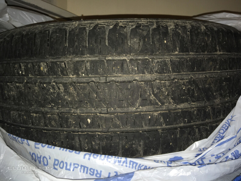   R18 235/55 Bridgestone