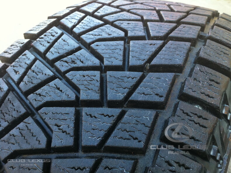     275/65 17 Bridgestone DMZ3