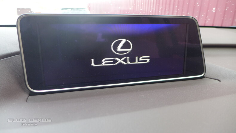 Lexus RX RX 350L  -   Toyota.  