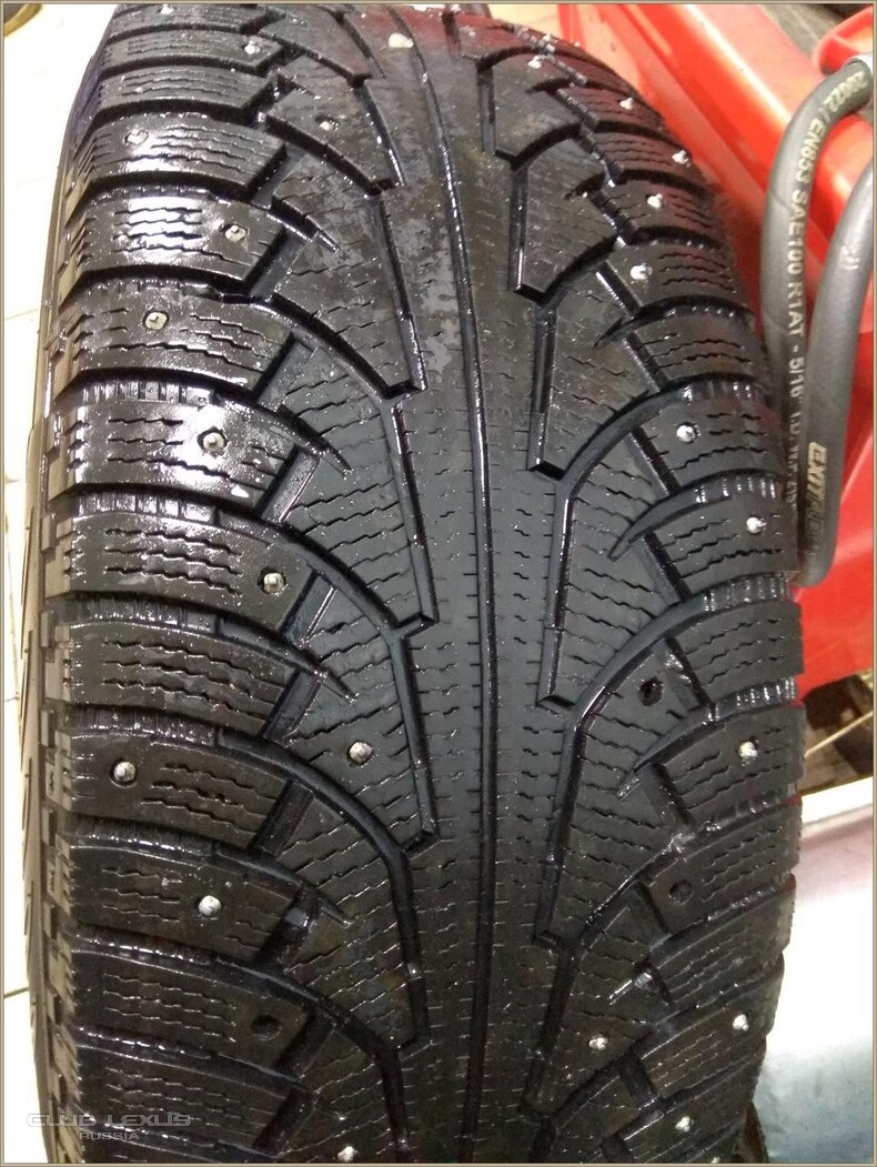 Nokian Hakkapeliitta 5 SUV 275/65/17 119 T (-)