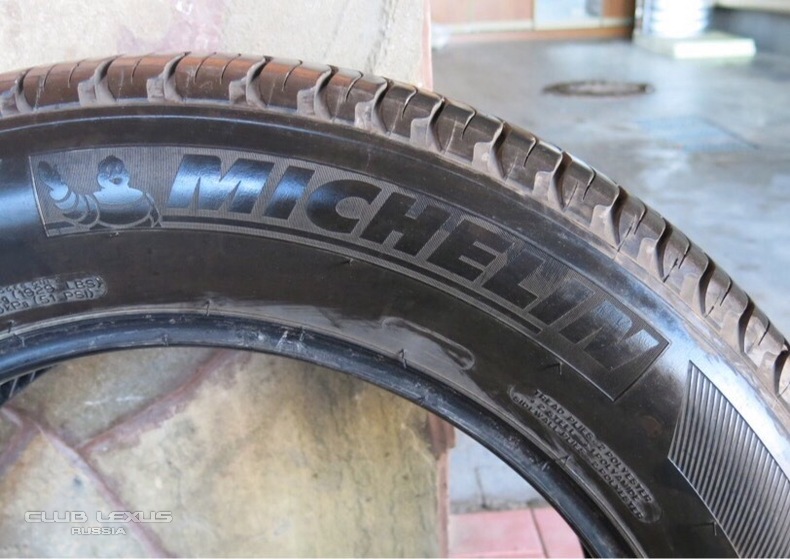   Michelin 235/60 R18