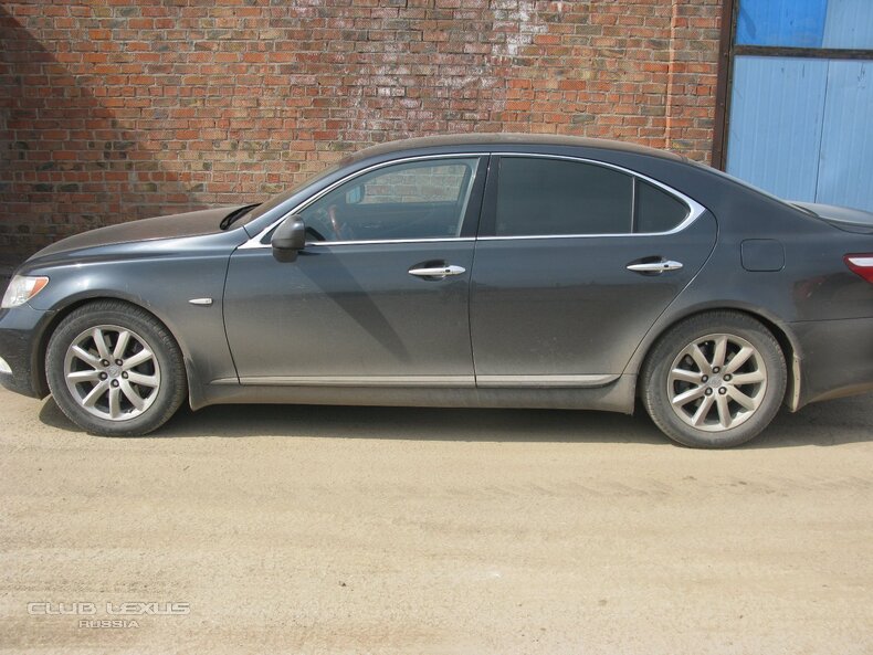  Lexus LS-460 2006