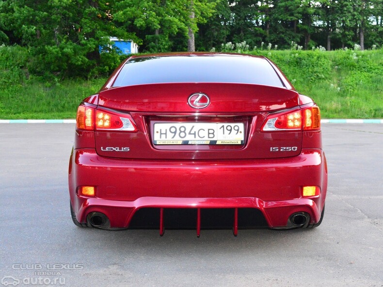  Lexus IS250 2008 . 